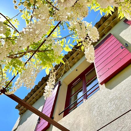 مبيت وإفطار آيكس أومبروفينس Domaine De Saint Clair المظهر الخارجي الصورة