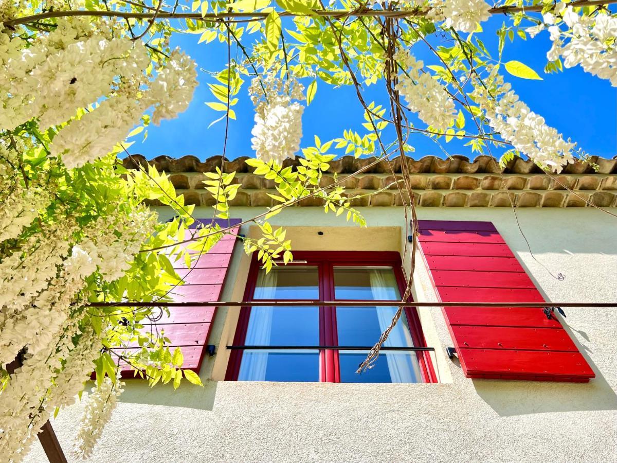 مبيت وإفطار آيكس أومبروفينس Domaine De Saint Clair المظهر الخارجي الصورة